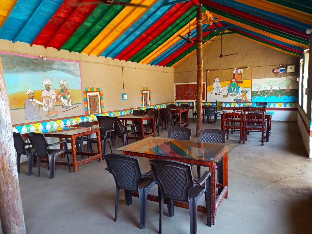 Kutir Craft Village Resort Bherandiāla Exterior foto
